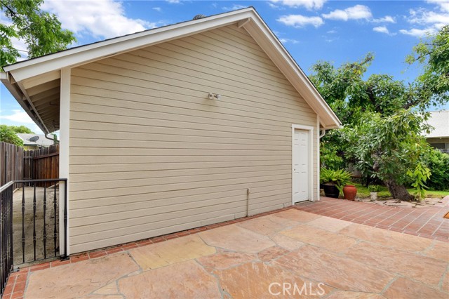 2364 6th Street, La Verne CA: https://media.crmls.org/medias/38995e62-ebfc-4329-a9c9-9d647042de6b.jpg