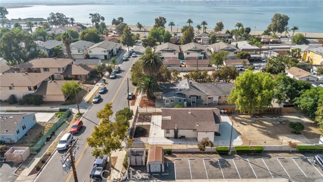 Detail Gallery Image 13 of 17 For 109 S Lindsay St, Lake Elsinore,  CA 92530 - 3 Beds | 2 Baths