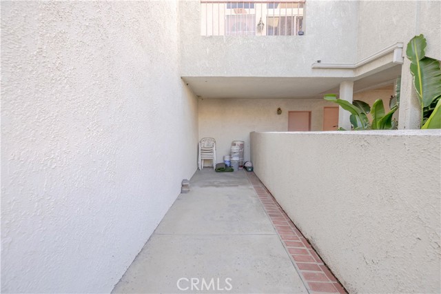 Detail Gallery Image 11 of 12 For 12411 Osborne, Pacoima,  CA 91331 - 2 Beds | 2 Baths
