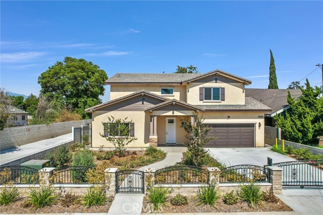 Detail Gallery Image 1 of 32 For 2209 W Merced Ave, West Covina,  CA 91790 - 4 Beds | 4/1 Baths