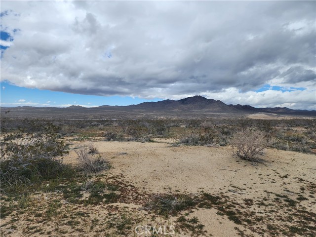 0 Morro Road, Apple Valley, California 92307, ,Land,For Sale,0 Morro Road,CRHD23201442