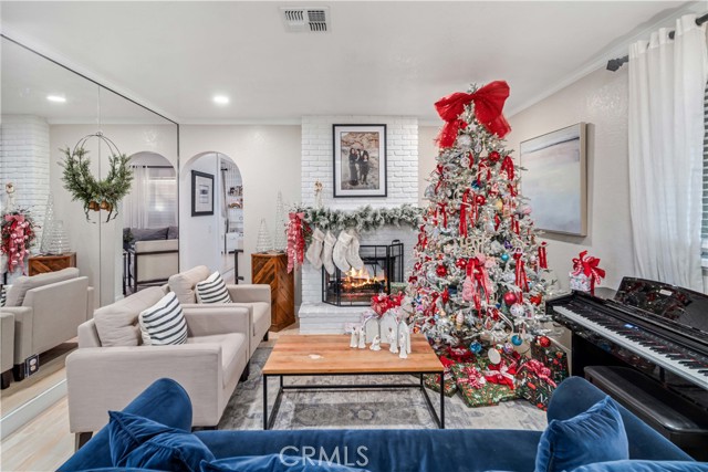 Detail Gallery Image 10 of 57 For 43034 Cherbourg, Lancaster,  CA 93536 - 3 Beds | 2 Baths