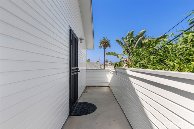 4124 5th Street, Long Beach, California 90814, 3 Bedrooms Bedrooms, ,1 BathroomBathrooms,Single Family Residence,For Sale,5th,OC24148369