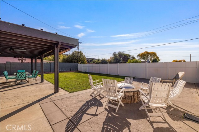 Detail Gallery Image 42 of 47 For 27933 Honeycomb Dr, Saugus,  CA 91350 - 4 Beds | 2/1 Baths