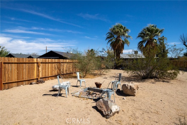 Detail Gallery Image 2 of 28 For 6443 Valley View St, Joshua Tree,  CA 92252 - 1 Beds | 1 Baths