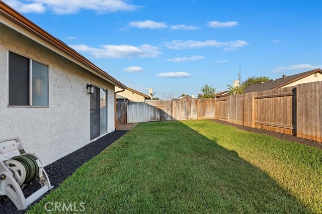 10750 Hollenbeck Drive, Riverside CA: https://media.crmls.org/medias/389cf753-7e81-4050-9e1a-d912d6c1534a.jpg