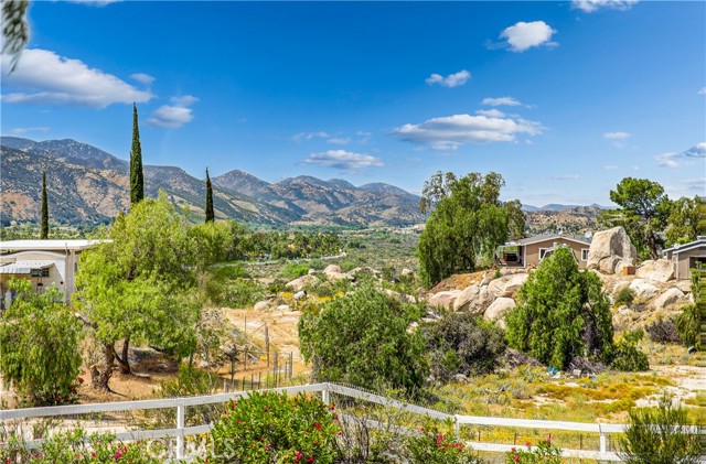 Detail Gallery Image 27 of 43 For 46215 Golden Stag Ranch, Aguanga,  CA 92536 - 2 Beds | 2 Baths