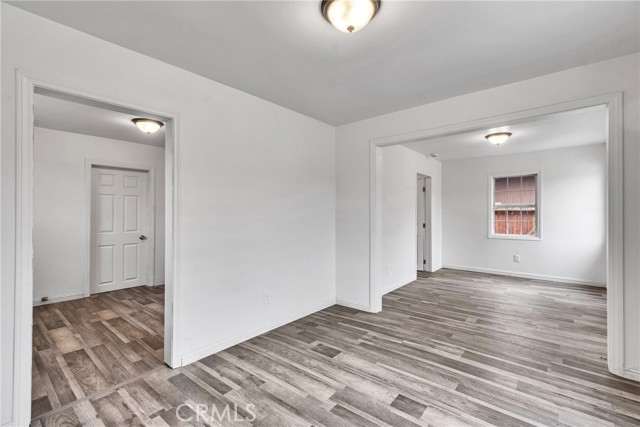 Detail Gallery Image 15 of 22 For 4339 E 1st, East Los Angeles,  CA 90022 - 3 Beds | 3 Baths