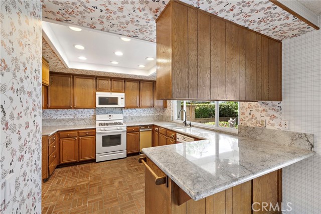 28215 Leticia, Mission Viejo CA: https://media.crmls.org/medias/389f97d1-5735-4551-a9e7-4fbfef54bd04.jpg