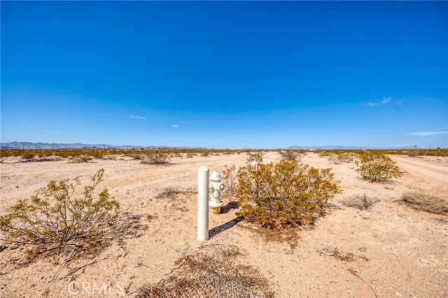 123 Mars Lane, Joshua Tree, California 92252, ,Land,For Sale,123 Mars Lane,CRJT23118426