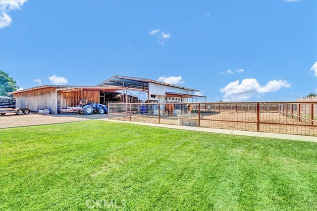 Detail Gallery Image 50 of 55 For 34811 Road 132, Visalia,  CA 93292 - 5 Beds | 3 Baths