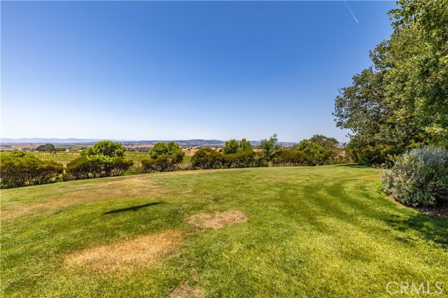4995 Mill Road, Paso Robles CA: https://media.crmls.org/medias/389fefb5-a78f-4078-a747-a9680198d030.jpg