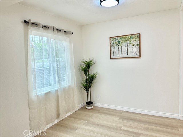 1439 Sheridan Road, San Bernardino CA: https://media.crmls.org/medias/38a048b3-1fb2-4eae-ba88-e87f17fa5324.jpg