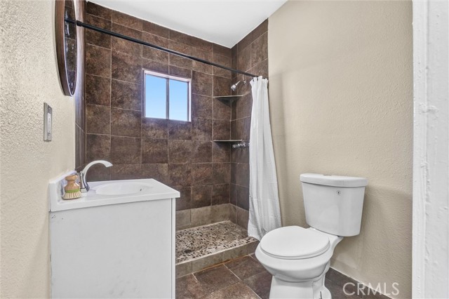 Detail Gallery Image 7 of 22 For 4551 Eagle St, Los Angeles,  CA 90022 - 2 Beds | 1 Baths