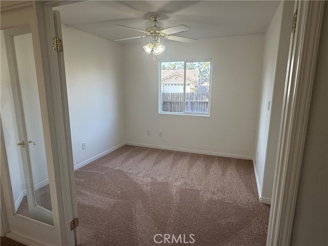 Detail Gallery Image 13 of 19 For 10918 Thunder Falls Ave, Bakersfield,  CA 93312 - 3 Beds | 2 Baths