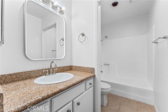 9346 Van Nuys, 1 photo 12