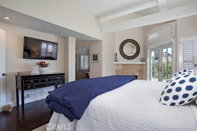 Detail Gallery Image 12 of 26 For 441 Carnation Ave, Corona Del Mar,  CA 92625 - 3 Beds | 2/1 Baths