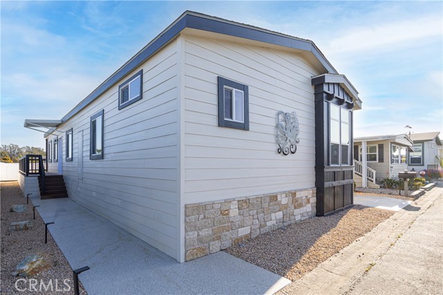 201 Five Cities Drive, Pismo Beach CA: https://media.crmls.org/medias/38a31f62-3e8a-45cb-8c99-9f6bf5f965d5.jpg