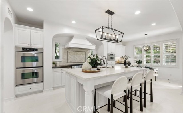 31 Prairie, Irvine CA: https://media.crmls.org/medias/38a39250-8a14-4405-8e1f-1c75eb819201.jpg