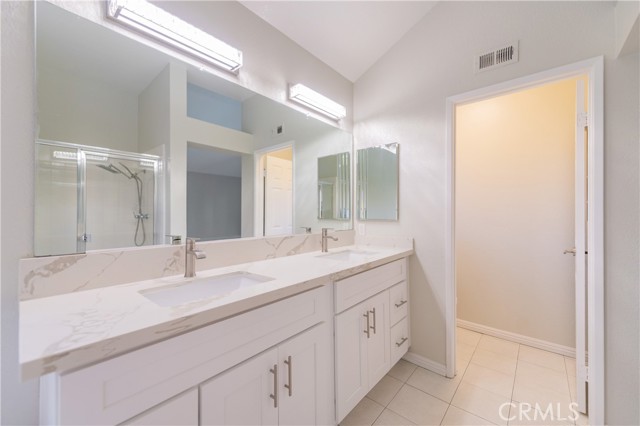 21138 Valleyview photo 21