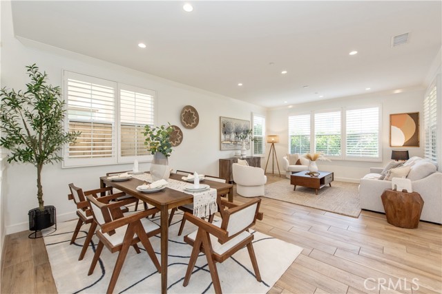 Detail Gallery Image 15 of 31 For 111 Omar, Irvine,  CA 92620 - 4 Beds | 3 Baths