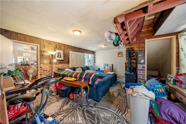 Detail Gallery Image 28 of 38 For 93 E Oxford St, Chula Vista,  CA 91911 - 5 Beds | 2 Baths