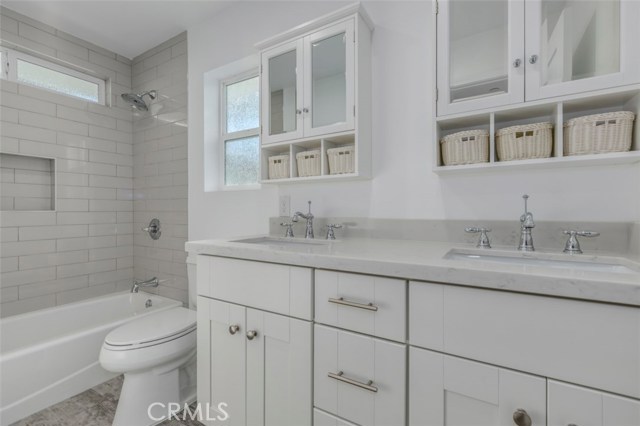 Detail Gallery Image 8 of 13 For 544 S Clementine, Anaheim,  CA 92805 - 3 Beds | 2 Baths