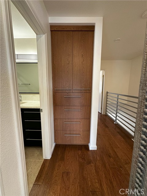 Detail Gallery Image 18 of 45 For 18598 Creek Ln, Huntington Beach,  CA 92648 - 3 Beds | 2/1 Baths