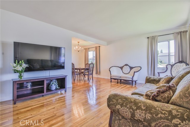 12122 Goldendale Drive, La Mirada CA: https://media.crmls.org/medias/38a96919-c0e9-46dc-9213-24fed6c31fac.jpg