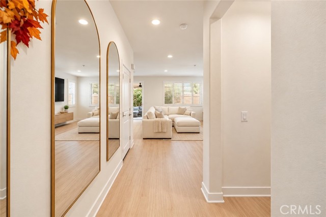23201 West Canterbury photo 20