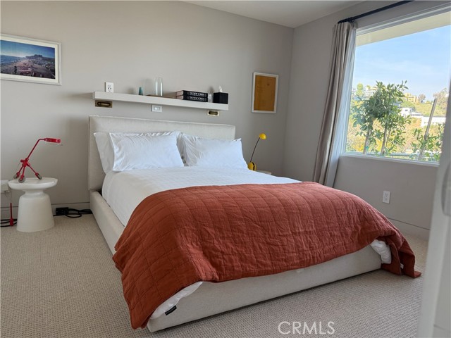 8672 Franklin Avenue, Los Angeles CA: https://media.crmls.org/medias/38a9f55f-44ae-4199-8a52-3030ca8c94ee.jpg