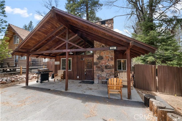 Detail Gallery Image 1 of 22 For 864 Elm St, Big Bear Lake,  CA 92315 - 1 Beds | 1 Baths