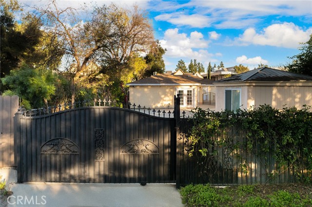 Detail Gallery Image 45 of 51 For 731 S Michillinda Ave, Pasadena,  CA 91107 - 5 Beds | 4 Baths