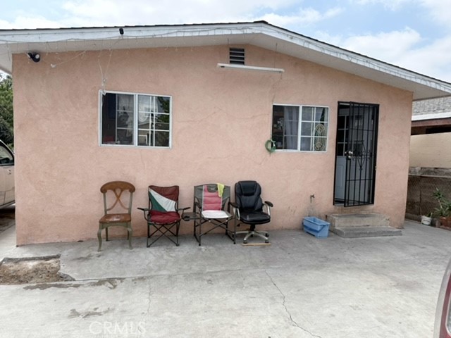 Detail Gallery Image 1 of 5 For 3334 Estrada St, Los Angeles,  CA 90023 - 3 Beds | 1 Baths