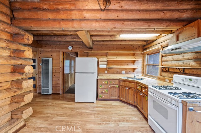 Detail Gallery Image 9 of 33 For 53645 Country Club Dr, Idyllwild,  CA 92549 - 2 Beds | 1 Baths