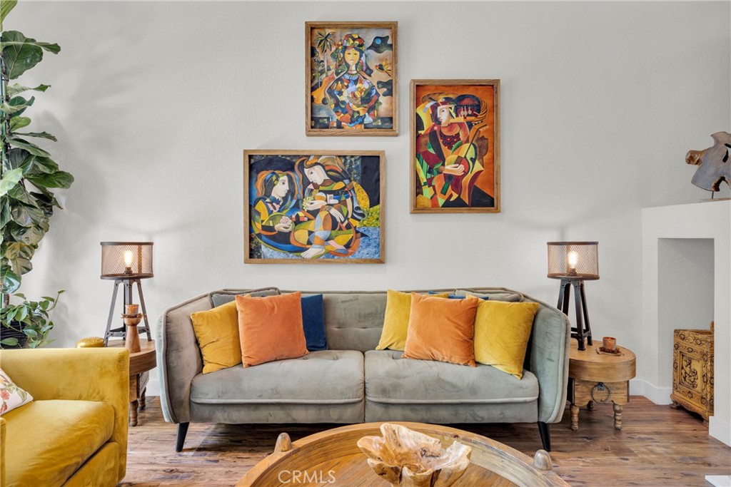 MLS #SR25156959 image #4