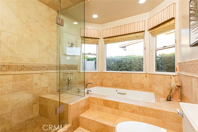 Detail Gallery Image 17 of 74 For 12052 Beaufait Ave, Porter Ranch,  CA 91326 - 5 Beds | 4/1 Baths