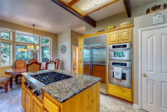 Detail Gallery Image 14 of 40 For 430 Rainier Rd, Lake Arrowhead,  CA 92352 - 4 Beds | 2/1 Baths