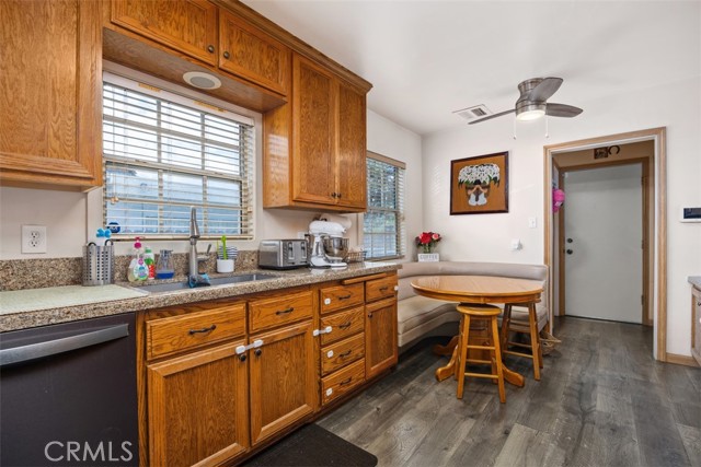 Detail Gallery Image 14 of 33 For 3432 N Arrowhead Ave, San Bernardino,  CA 92405 - 3 Beds | 1/1 Baths