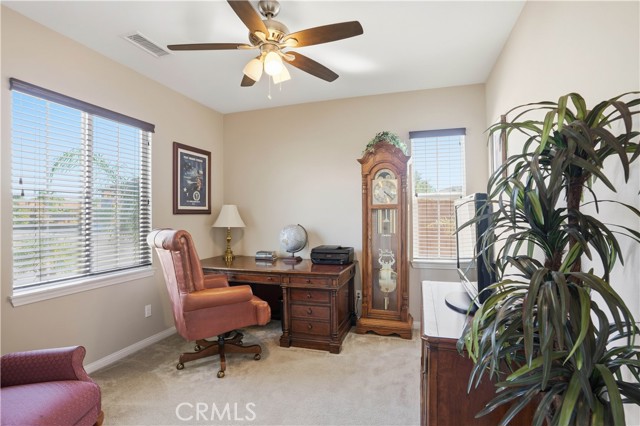 Detail Gallery Image 8 of 62 For 28079 Millstream Ct, Menifee,  CA 92585 - 4 Beds | 3 Baths