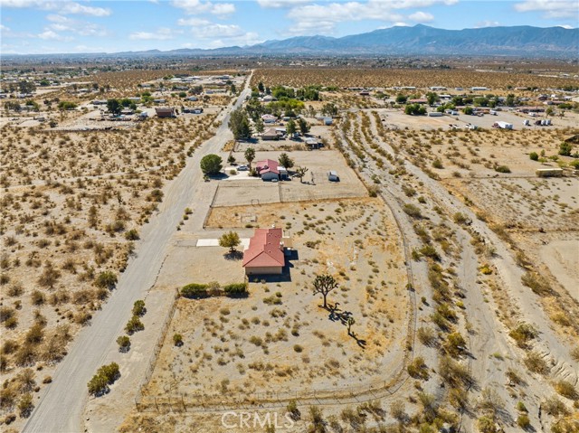 Detail Gallery Image 33 of 34 For 14022 Valle Vista Rd, Phelan,  CA 92371 - 3 Beds | 2 Baths