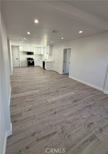 Detail Gallery Image 2 of 8 For 7832 Fulton Ave, North Hollywood,  CA 91605 - 3 Beds | 2 Baths