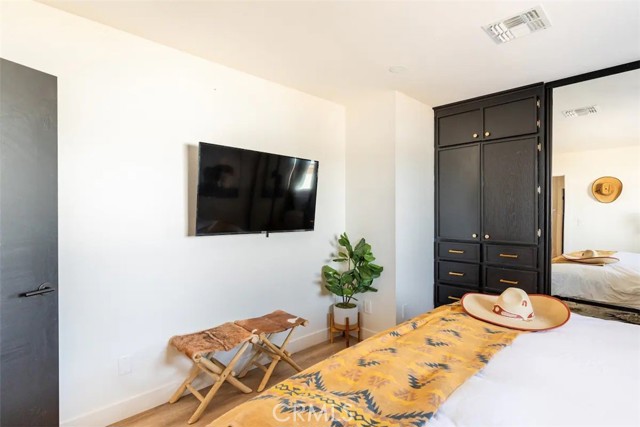 4044 Polaris Avenue, Joshua Tree CA: https://media.crmls.org/medias/38b25440-a550-41e4-8340-a280dac5a747.jpg