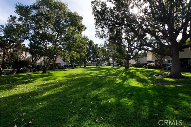 Detail Gallery Image 17 of 25 For 1921 Sherry Ln #85,  Santa Ana,  CA 92705 - 2 Beds | 1/1 Baths