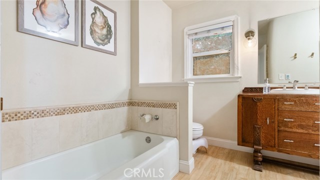 Detail Gallery Image 30 of 51 For 1367 Woodland Ave, Chico,  CA 95926 - 3 Beds | 2 Baths