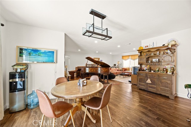 Detail Gallery Image 52 of 72 For 1385 N Marengo Ave, Pasadena,  CA 91103 - – Beds | – Baths