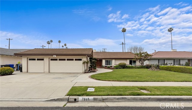 Detail Gallery Image 17 of 36 For 7848 Calmcrest Dr, Downey,  CA 90240 - 3 Beds | 2/1 Baths
