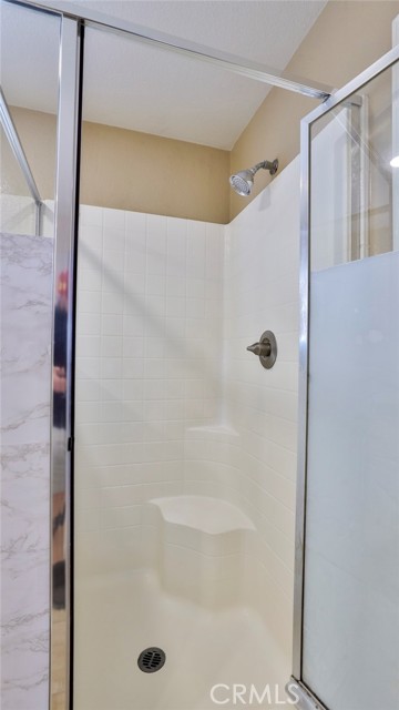 1765 Yvonne Court, Riverside CA: https://media.crmls.org/medias/38b5e73b-8b2e-4bb9-b8b3-432c82678713.jpg