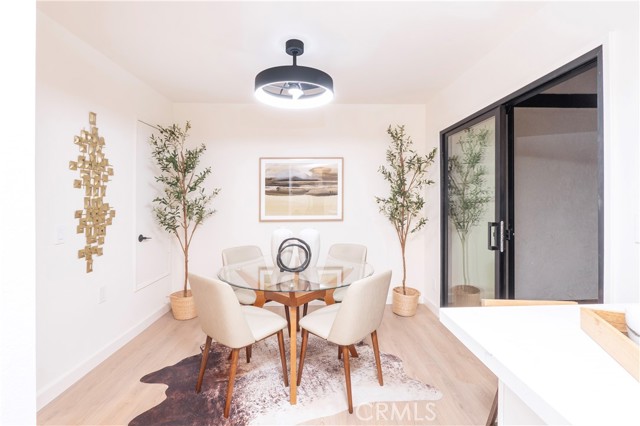 Detail Gallery Image 11 of 45 For 1013 W Linden St #2,  Riverside,  CA 92507 - 2 Beds | 1/1 Baths