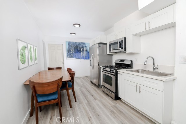 Detail Gallery Image 19 of 20 For 6413 S Vermont Ave, Los Angeles,  CA 90044 - – Beds | – Baths
